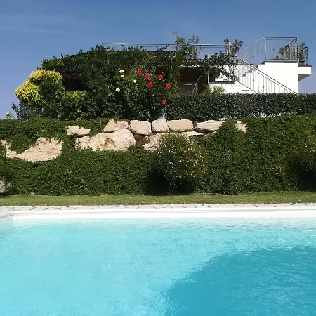 Дом отдыха Casa Del Poggio Barone - Limone Rodi